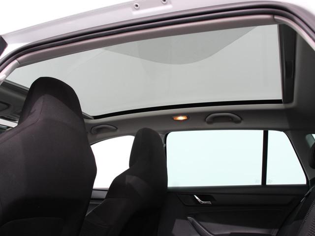 Škoda Rapid 2015 wit