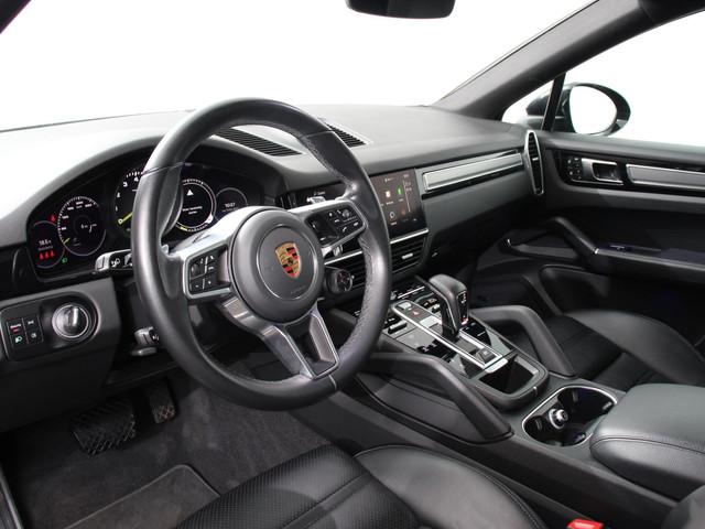 Porsche Cayenne Coupé 2023 zwart