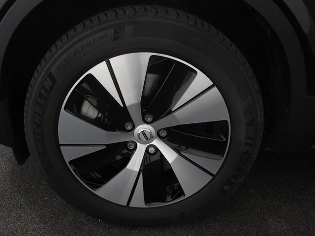 Volvo XC40 2023 zwart